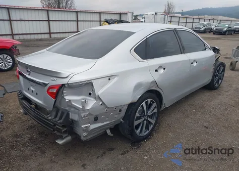 2016 Nissan Altima 2.5 Sr из США, поврежденный, VIN 1N4AL3APXGC171782